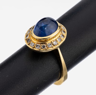 18 kt Gold Saphir-Diamant-Ring, GG 750/000,Saphir-Cabochon ca. 3.0 ct, 19 8/8-Diamanten zus. ca. 0.38 ct Weiß/si, RW 54, ca. 6.5 g