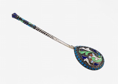 Löffel mit Cloisonne-Email, Russland, 1899- 1908, 84 Zolotniki, 875er Silber, Laffenrückseite und Stielabschluss mit Cloisonne-Email in Grün, ...