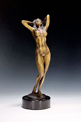 Raymondo, zeitgenössischer Bildhauer, stehender weiblicher Akt, Bronzeguß, sign., Marmorsockel, Gesamth. ca. 31 cm