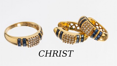 18 kt Gold CHRIST Brillant-Saphir-Schmuckset, GG 750/000, best. aus: Paar Ohrcreolen und 1 Ring, RW 57, 52 Brillanten zus. ca. 0.26 ct Weiß/si, 36 ...