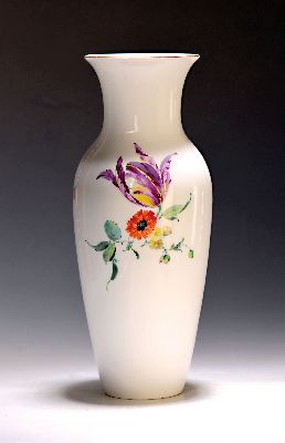 Große Ziervase mit Blumen- und Insektenmalerei, KPM Berlin, 20.Jh., Porzellan, handbemalt,H. 40 cm
