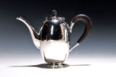 Kleine Silber-Kaffeekanne, Wilhelm Binder, 835er Silber, wohl 30er Jahre, Ebenholzgriff, ca. 359 g, H. ca. 15 cm