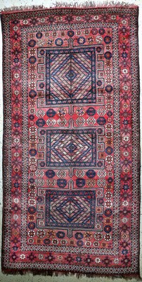 Khorasan Kordi antik, Persien, um 1900, Wolle auf Wolle, ca. 336 x 177 cm, Mottenfraß,EHZ: 3