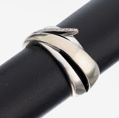 18 kt Gold Diamant-Ring, WG 750/000, 10 8/8-Diamanten zus. ca. 0.10 ct Weiß/si, RW 56,ca. 2.7 g