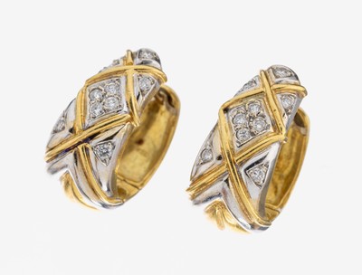 Paar 18 kt Gold Brillant-Ohrcreolen, GG/WG 750/000, 18 in WG gefasste Brillanten zus. ca.0.36 ct Weiß/si, ca. 11.5 g