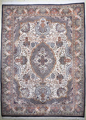 Indo Sarogh, Indien, Ende 20.Jhd, Wolle aufBaumwolle, ca. 340 x 253 cm, EHZ: 2
