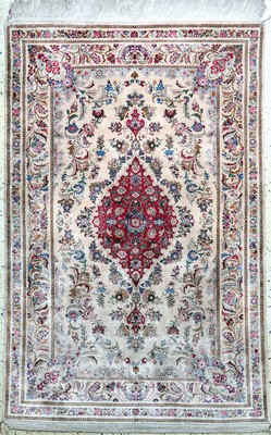 Seiden Keschan fein, Persien, um 1930-1940 , reine Naturseide, ca. 208 x 140 cm, EHZ: 2