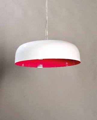 Deckenlampe "Canopy", Entwurf Franceso Rota 2009 für Oluce, großer weißer Kunststoffschirm innen pink, Leuchtkörper mit pinkfarbener ...