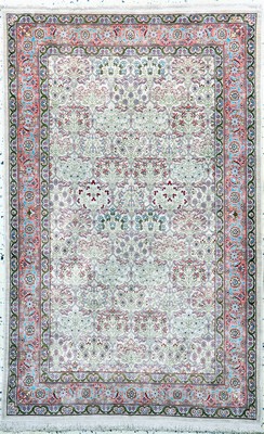 Hereke Seide fein signiert, Türkei, Mitte 20.Jhd, reine Naturseide, ca. 140 x 90 cm, ca.1,0 Mio. Kn/qm, EHZ: 1-2