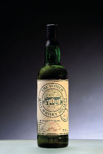1 Flasche 1980 Benrinnes SMWS 36.13, destilliert Juli 1980, abgefüllt 1998 bei The Scotch Malt Whisky Society, ca. 70cl, 58,3%Vol., ...