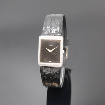 PIAGET Protocole Armbanduhr in WG 750/000 Referenz 9152, Schweiz 1960, Handaufzug, Boden aufgedr., Lünette guill./strukt., orig. Lederband m. ...