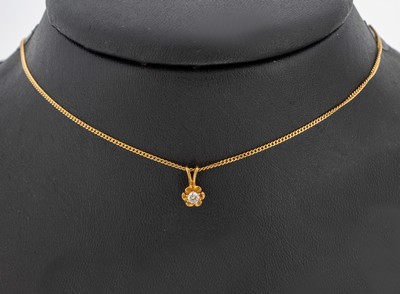 18 kt Gold Brillant-Anhänger, GG 750/000, Brillant ca. 0.06 ct Weiß/si, an Kette, GG 750/000, L. ca. 41.5 cm, Federringschließe, ca. 2.2 g