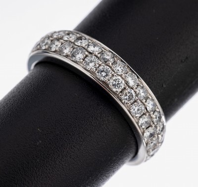 14 kt Gold Brillant-Ring, WG 585/000, Brillanten zus. ca. 1.00 ct (grav.) Weiß-l.get.Weiß/si, RW 54, ca. 3.1 g