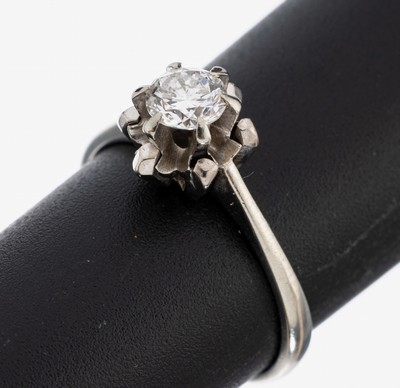 14 kt Gold Brillant Ring, WG 585/000, blütenförm. Fassung, Brillant ca. 0.45 ct Weiß/vs, RW 54, ca. 3.1 g