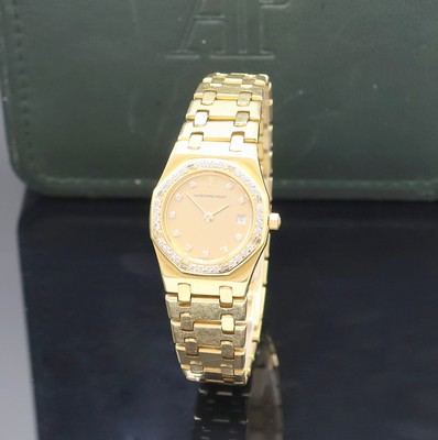 AUDEMARS Piguet Royal Oak Damenarmbanduhr in GG 750/000 mit Diamanten, Schweiz um 1990, quarz, 8-fach verschr. Geh., integr. orig. Gliederband m. ...