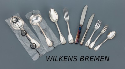 Umfangreiches Besteck für 12 Personen, 800er Silber, Wilkens Bremen, Modell Augsburger Faden, best. aus: 12 Menuemesser (Griffe gefüllt, Klingen ...