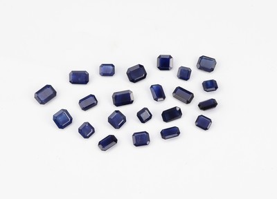 Lot lose Saphire, zus. ca. 13.41 ct, Treppenschliff in versch. Größen und Farbnuancen
