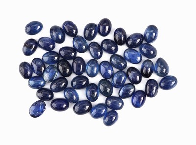 Lot lose Saphire, zus. ca. 55.73 ct, ovale Cabochons in versch. Größen und Farbnuancen
