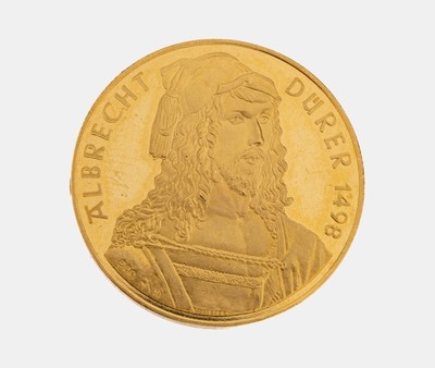 Goldmedaille Albrecht Dürer, GG 900/000, AV: Portrait Albrecht Dürer, RV: Darstellung des Gemäldes "Maria mit der Birnenschnitte", ...