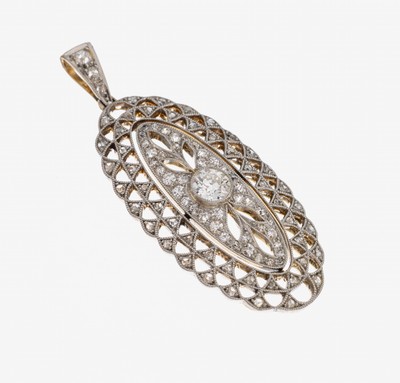 14 kt Gold Diamant-Anhänger, um 1900, GG 585/000 gepr., schauseitig Platin, durchbrochen gearbeitet, sehr feine und zarte Verarbeitung, mittig ...