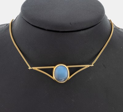 18 kt Gold Mondstein-Collier, GG 750/000, Mittelteil mit ovalem Mondstein-Cabochon, L. ca. 42.5 cm, Federringschließe, ca. 9.6 g