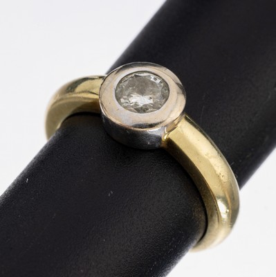 14 kt Gold Brillant-Ring, GG/WG 585/000, inWG gefasster Brillant ca. 0.51 ct (grav.) Weiß/p, RW 56, ca. 5.2 g