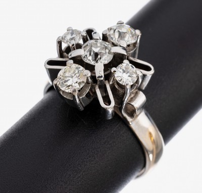 18 kt Gold Diamant-Ring, WG 750/000, 3 Altschliffdiamanten und 2 Brillanten zus. ca. 1.20 ct Weiß-l.get.Weiß/si-p, Ringschiene ehemals Ehering, ...