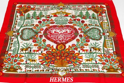 HERMES Carree, "Decoupages", Anne Rosat, 100 % Seide, Made in France, hellgrundig mit rotem Rand, alpenländische Motive, mit ...