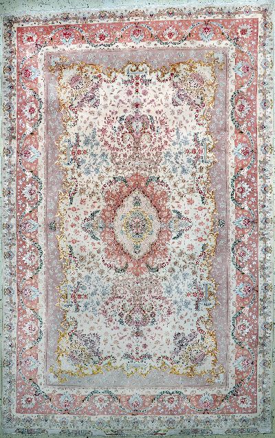 Täbriz fein(60 Raj), Persien, Ende 20.Jhd, Korkwolle mit und auf Seide, ca. 313 x 198 cm,ca. 650.000 Kn/qm, gereinigt, EHZ: 2