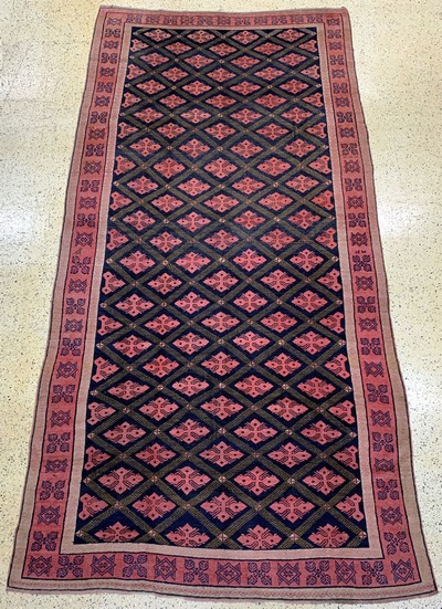 Antiker Karabagh"Kelley", Kaukasus, datiert1331(1909), Wolle auf Wolle, ca. 460 x 223 cm,EHZ: 2-3