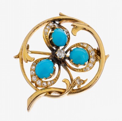 14 kt Gold Türkis-Diamant-Brosche, um 1900, GG 585/000, 3 Türkiscabochons, Altschliffdiamanten und Diamantrosen zus. ca. 0.52 ct feines ...
