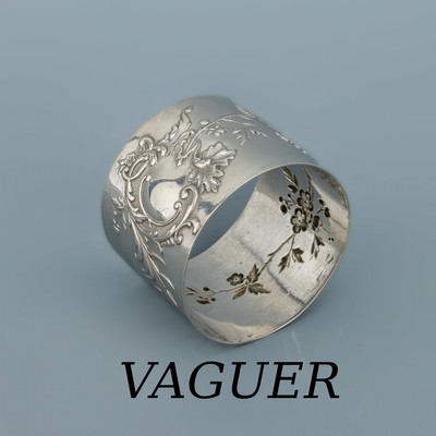 Serviettenring, Frankreich um 1900, 950er Silber, Meistermarke VAGUER, umlaufenderBlütendekor, Kartusche für Monogr. frei, D. ca. 5 cm, reiner ...