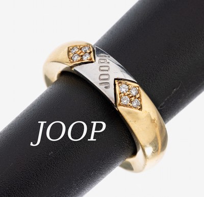 18 kt Gold JOOP Brillant-Ring, GG/WG 750/000, schwere Verarbeitung, 8 Brillanten zus. ca. 0.08 ct (grav.) Weiß/si, RW 52, ca. 9.9 g