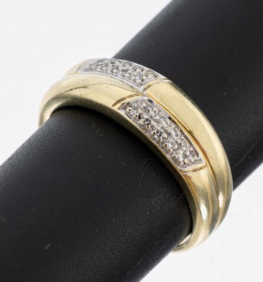 14 kt Gold Diamant-Ring, GG 585/000, 20 8/8-Diamanten in rhod. Fassungen zus. ca. 0.20ct Weiß/si-p, RW 61, ca. 4.9 g