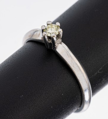 14 kt Gold Brillant-Ring, WG 585/000, Brillant ca. 0.15 ct fancy light Yellow/si, RW57, ca. 2.7 g