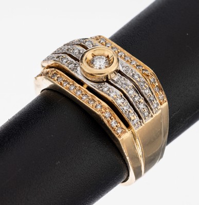 14 kt Gold Diamant-Ring, GG/WG 585/000, 1 Brillant und 63 8/8-Diamanten zus. ca. 0.36 ct Weiß/si, RW 59, ca. 8.3 g