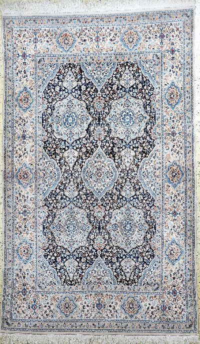 Nain fein(9 La), Persien, Ende 20.Jhd, Korkwolle mit Seide, ca. 253 x 155 cm, ca. 500.000 Kn/qm, EHZ: 2
