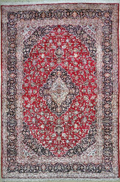 Seiden Keschan, Persien, Mitte 20.Jhd, reine Naturseide, ca. 320 x 215 cm, leicht verfärbt, EHZ: 2