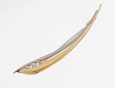 14 kt Gold Brillant Brosche, GG/WG 585/000,abstr. florale Form, mit kl. Brillantbesatz zus. ca. 0.12 ct Weiß/si, L. ca. 7 cm, ca. 6.5 g