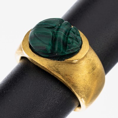 23.76 kt Gold Malachit-Ring, GG 990/000, schwere qualitätvolle Verarbeitung, Malachit in Form eines Skarabäus, sollte nach gefasst werden, RW 55, ...