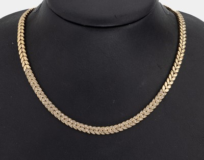 14 kt Gold Diamant-Collier, GG 585/000, Glieder abstrakte Blätter, mittlere 41 Glieder mit 164 8/8-Diamanten zus. ca. 0.80 ct Weiß/si-p, L. ca. 43 ...