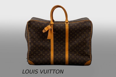 LOUIS VUITTON Koffer, Sirius 55, Monogram Canvas, Tragegriffe, Besätze, Tragehenkel und Adressanhänger naturfarb. Leder, innen naturfarb. ...
