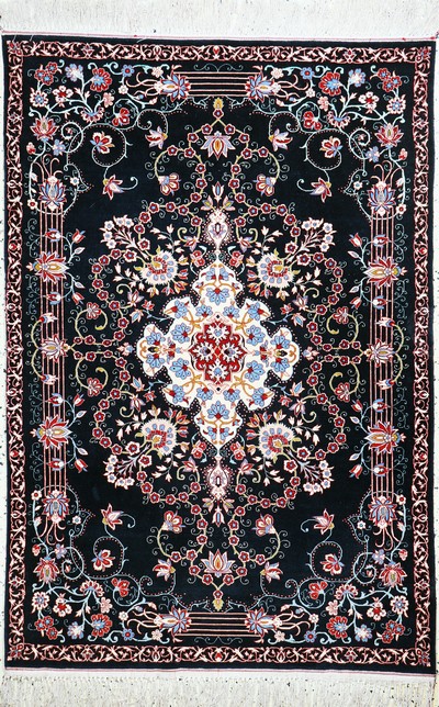 Esfahan fein, Persien, Ende 20.Jhd., Korkwolle auf Seide, ca. 156 x 105 cm, EHZ: 1-2