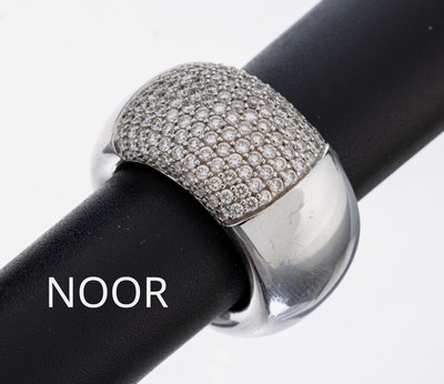 18 kt Gold NOOR Brillant-Ring, WG 750/000, Brillanten zus. ca. 1.85 ct (grav.) feines Weiß/vs, RW 57, ca. 22.5 g