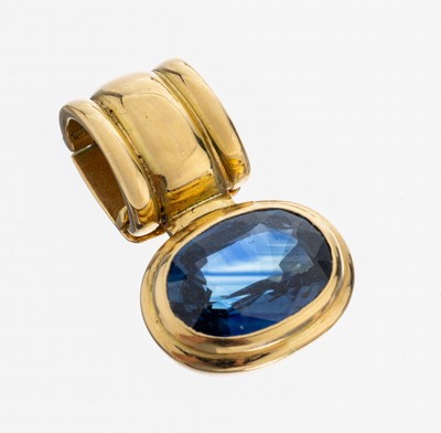 18 kt Gold Saphir-Anhänger, GG 750/000, ovalfacett. Saphir ca. 8.50 ct, feine Farbe, L. ca. 3 cm, ca. 15 g