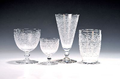 Trinkglasservice, Baccarat, Modell Rohan, farbloses Kristallglas, 11 Champagnerflöten 14 cm, 12 Bechergläser 10 cm, 12 Weingläser 10 cm, 10 ...