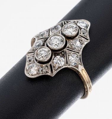 14 kt Gold Art Deco Diamant-Ring, 1920er Jahre, GG 585/000, sogn. Schiffchenring, Altschliffdiamanten zus. ca. 1.25 ct Weiß/si, RW 56, ca. 3.0 g