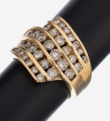 14 kt Gold Brillant-Ring, GG 585/000, Brillanten zus. ca. 2.50 ct Weiß- l.get.Weiß/si-p, RW 55, ca. 7.9 g