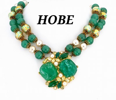 Modeschmuckcollier HOBE, 1930/40er Jahre, grüne Glaskugeln und grüne Glaseinschmelzungen, Kunstperlen, Glaskugeln mit Silberfolieneinschmelzungen, ...