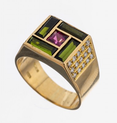 18 kt Gold Turmalin-Brillant-Ring, GG 750/000, 4 Verdelith-Baguettes zus. ca. 1.0 ct, 1 Rubellit-Carree ca. 0.35 ct, Ringschultern mit 30 Brillanten ...